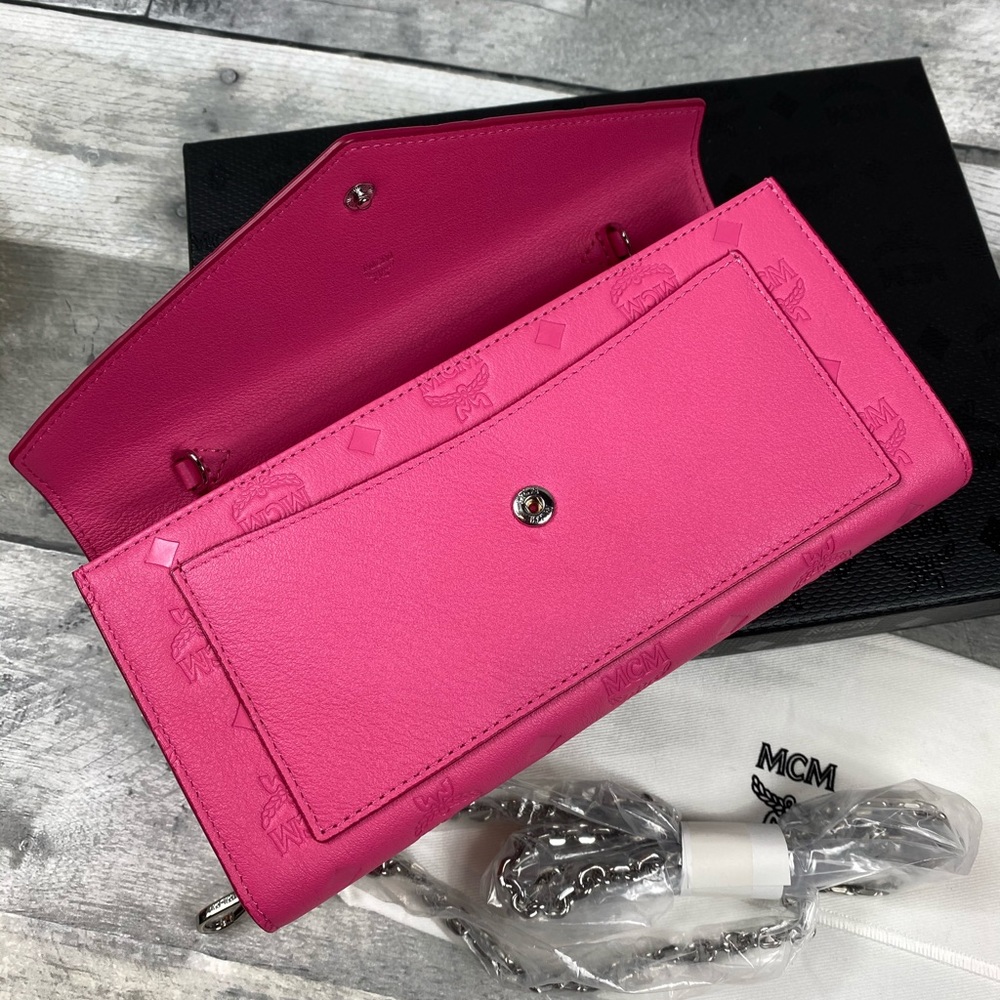 MCM large wallet crossbody two fold pink purse - Picture 9 of 11
